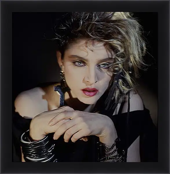 Картина в раме - Madonna - Мадонна
Картина в раме - Madonna - Мадонна