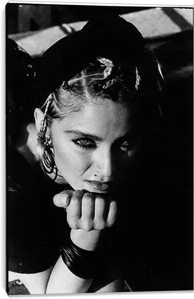 Постер на подрамнике - Madonna - Мадонна
Постер на подрамнике - Madonna - Мадонна