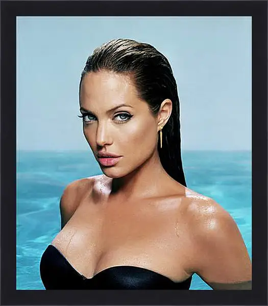 Картина в раме - Angelina Jolie - Анджелина Джоли
Картина в раме - Angelina Jolie - Анджелина Джоли