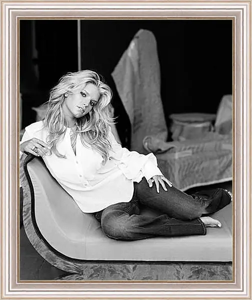 Картина в раме - Jessica Simpson - Джессика Симпсон
Картина в раме - Jessica Simpson - Джессика Симпсон