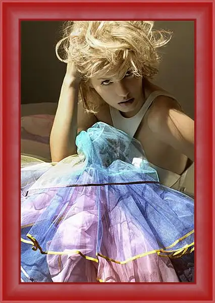 Картина в раме - Elisha Cuthbert - Элиша Катберт
Картина в раме - Elisha Cuthbert - Элиша Катберт