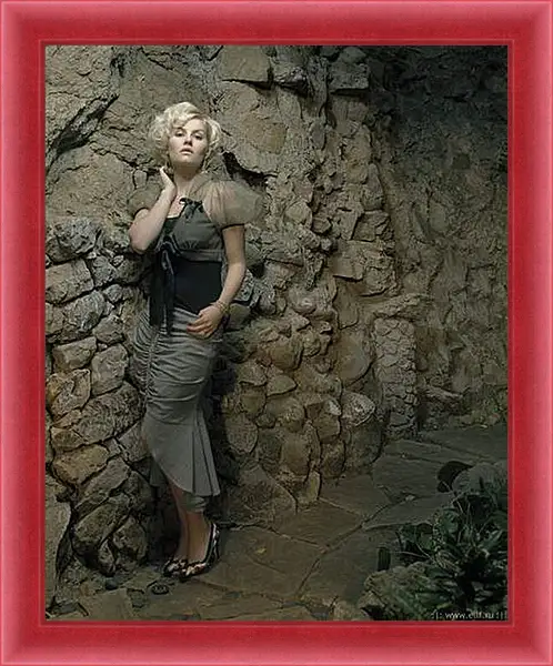 Картина в раме - Elisha Cuthbert - Элиша Катберт
Картина в раме - Elisha Cuthbert - Элиша Катберт