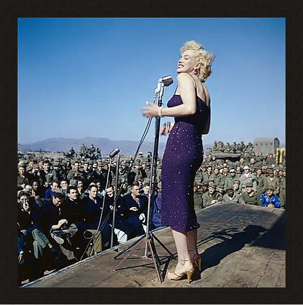Картина в раме - Marilyn Monroe - Мэрилин Монро
Картина в раме - Marilyn Monroe - Мэрилин Монро