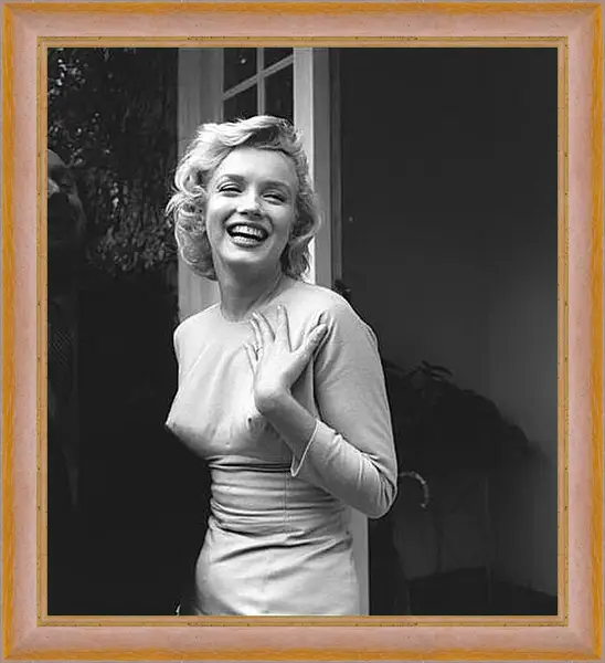 Картина в раме - Marilyn Monroe - Мэрилин Монро
Картина в раме - Marilyn Monroe - Мэрилин Монро