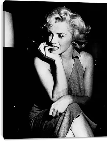 Постер на подрамнике - Мерилин Монро (Marilyn Monroe) Постер на подрамнике - Мерилин Монро (Marilyn Monroe)
