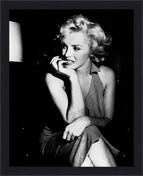 Картина в раме - Мерилин Монро (Marilyn Monroe) Картина в раме - Мерилин Монро (Marilyn Monroe)
