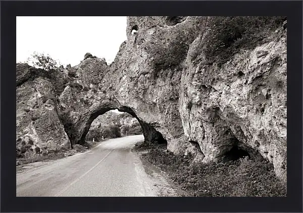 Картина в раме - Армения Картина в раме - Армения