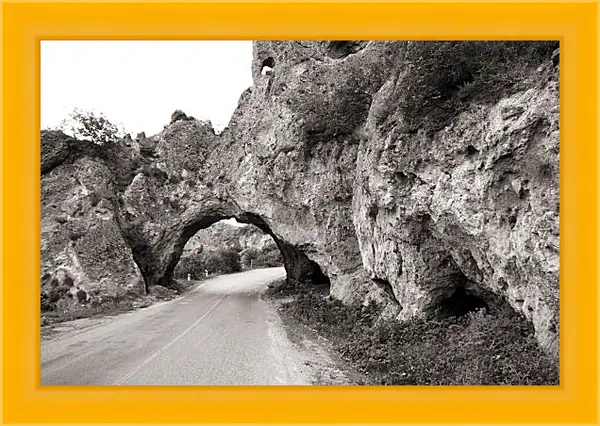 Картина в раме - Армения Картина в раме - Армения