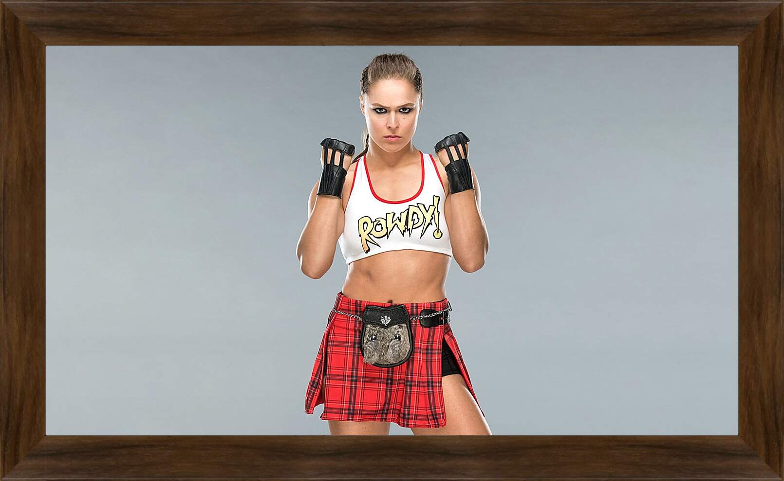 Картина в раме - UFC. MMA. Ронда Роузи в стойке.