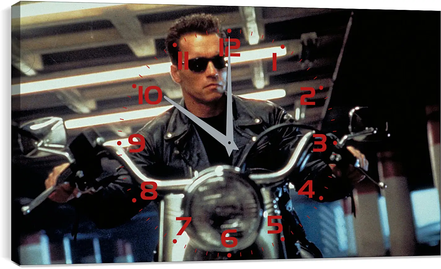 Часы картина - Арнольд Шварценеггер. Мотоцикл. Очки. Терминатор 2
