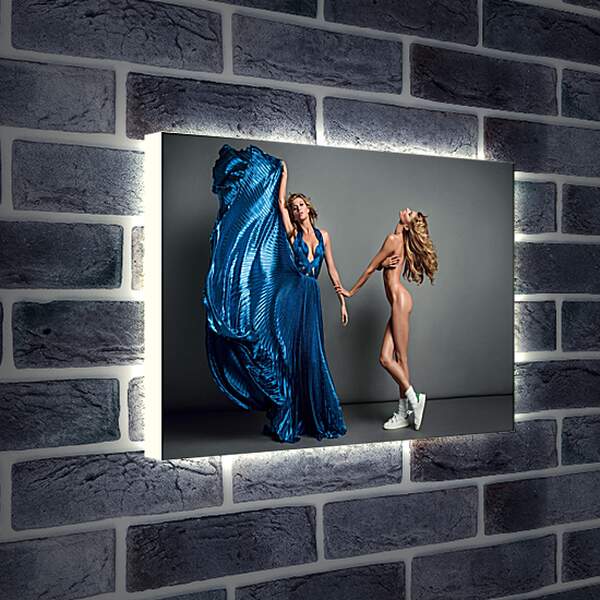 Лайтбокс световая панель - Две девушки. Платье синее. Эротика