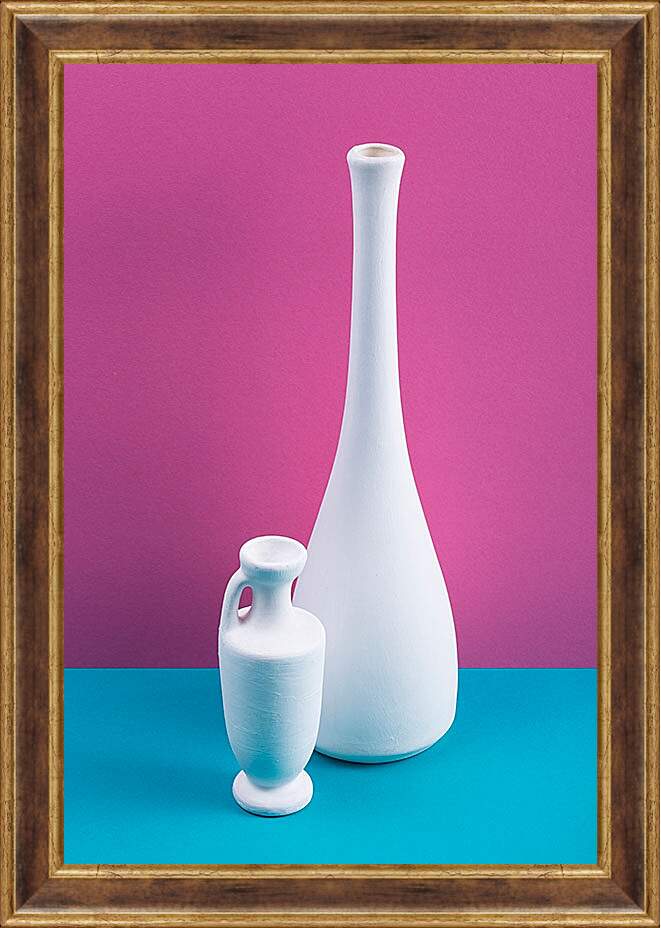 Картина в раме - Белые вазы. Валентин Иванцов