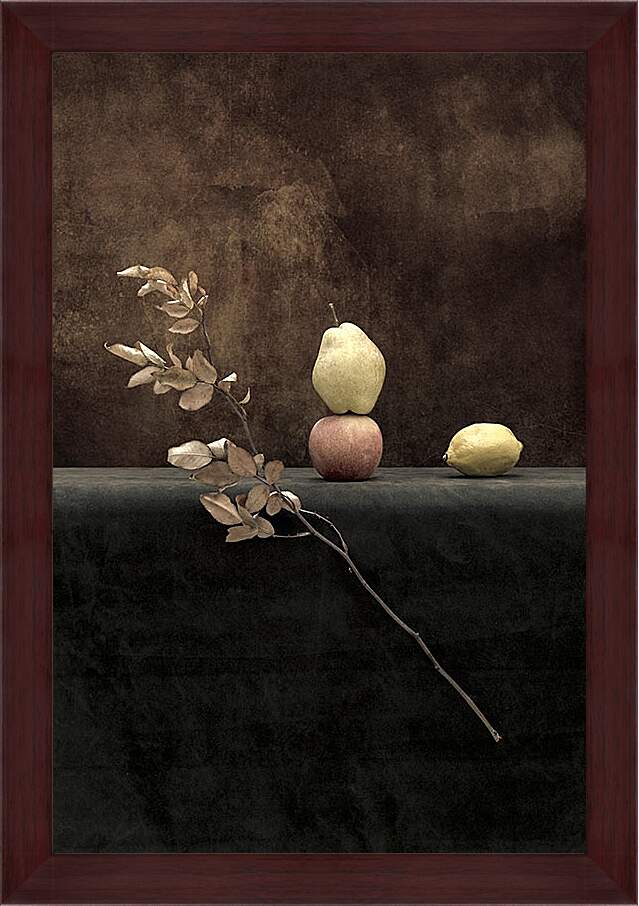 Картина в раме - Груша, яблоко, лимон. Валентин Иванцов