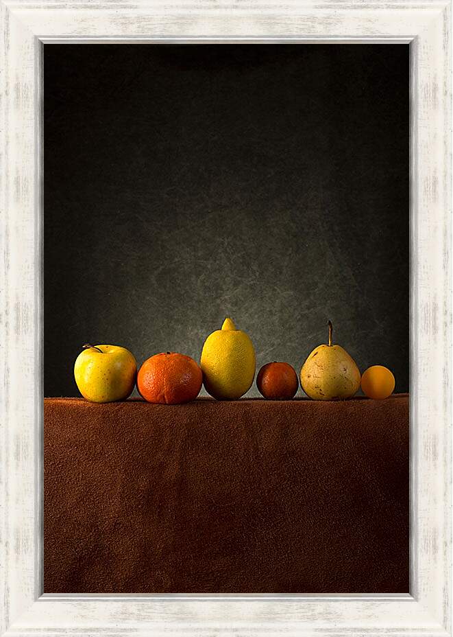Картина в раме - Натюрморт с фруктами