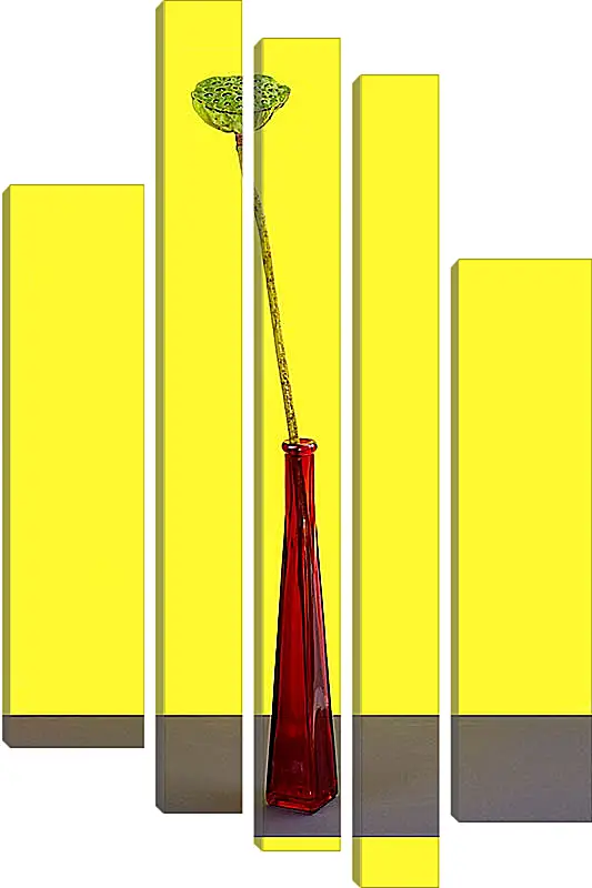 Модульная картина - Плод лотоса без лепестков на жёлтом фоне в красной бутылке