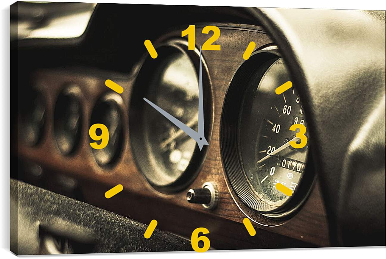 Часы картина - Приборная панель автомобиля