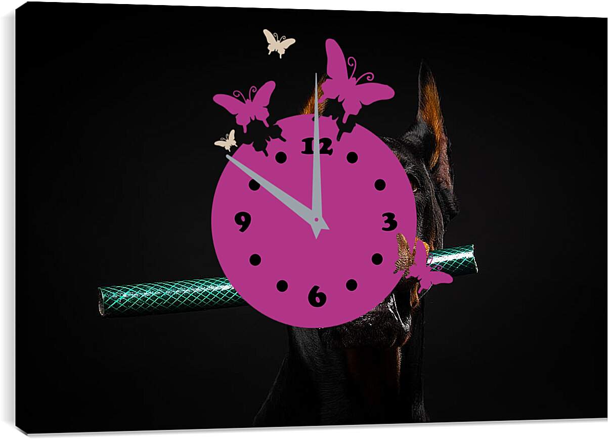 Часы картина - Доберман с палкой в зубах