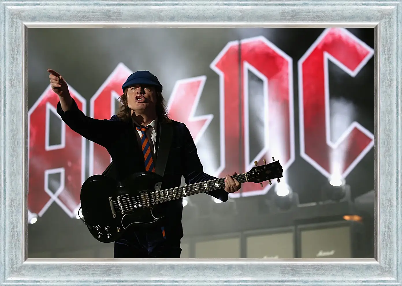 Картина в раме - AC/DC