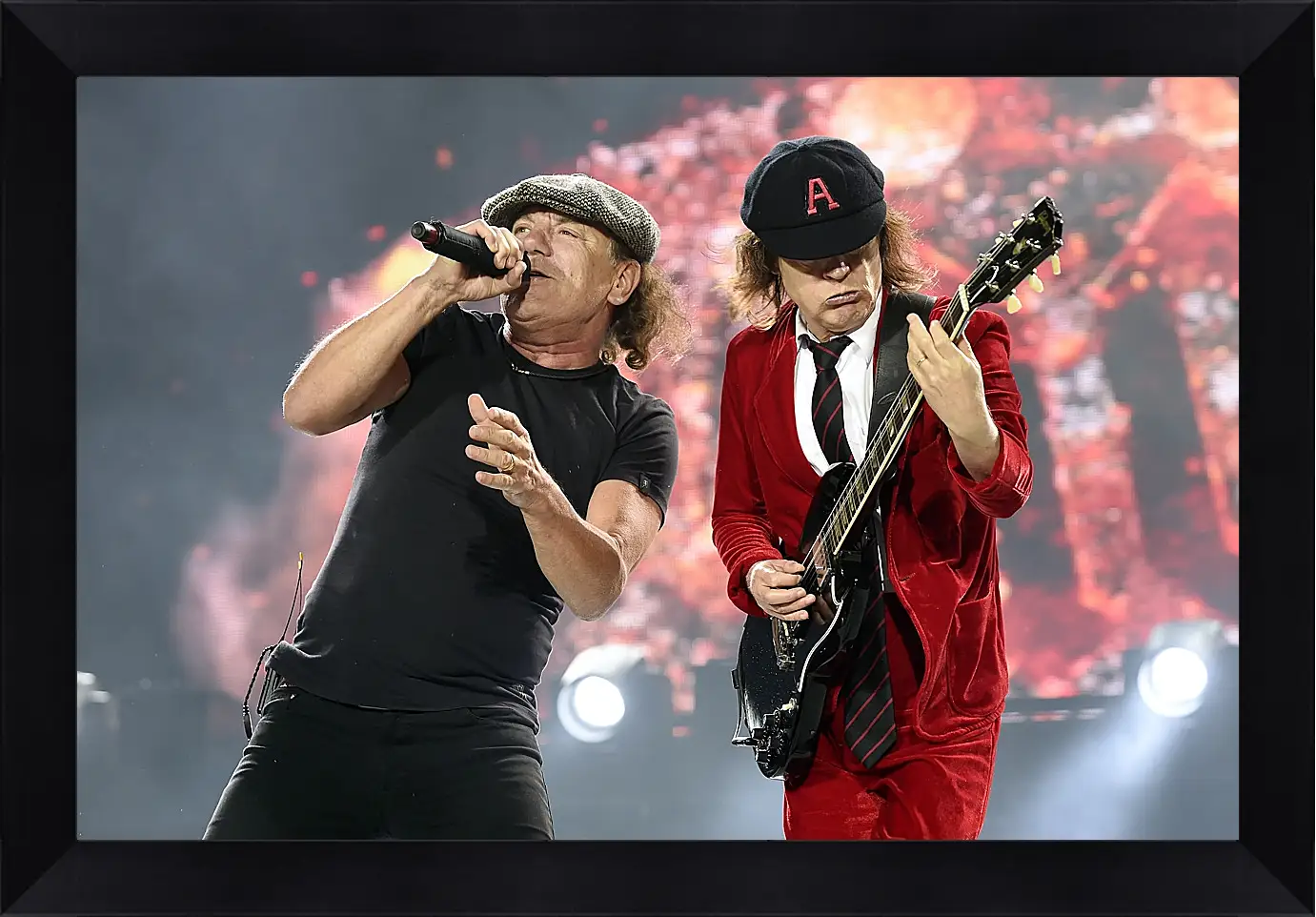 Картина в раме - AC/DC