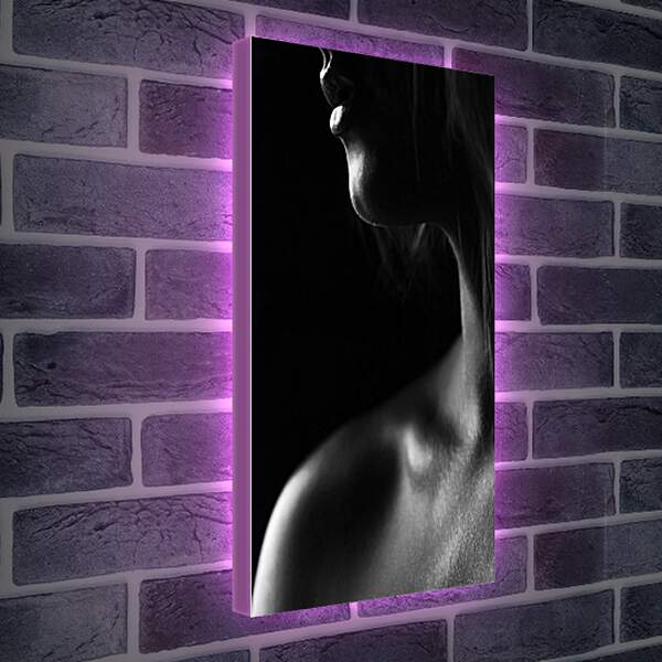 Лайтбокс световая панель - Лицо и плечо девушки