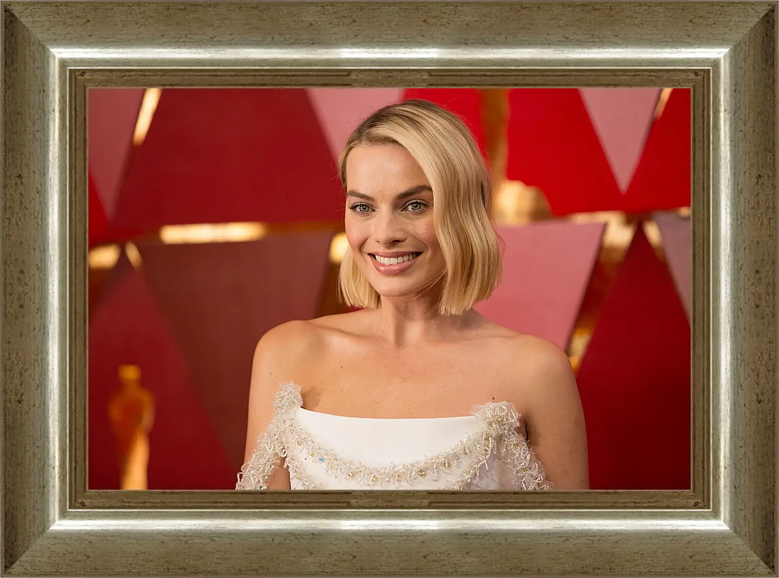 Картина в раме - Марго Робби. Margot Robbie