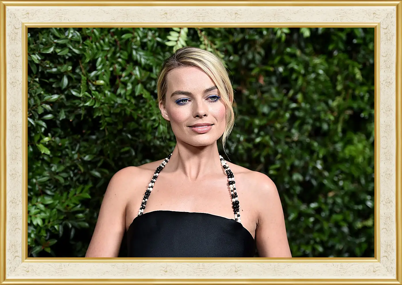 Картина в раме - Марго Робби. Margot Robbie