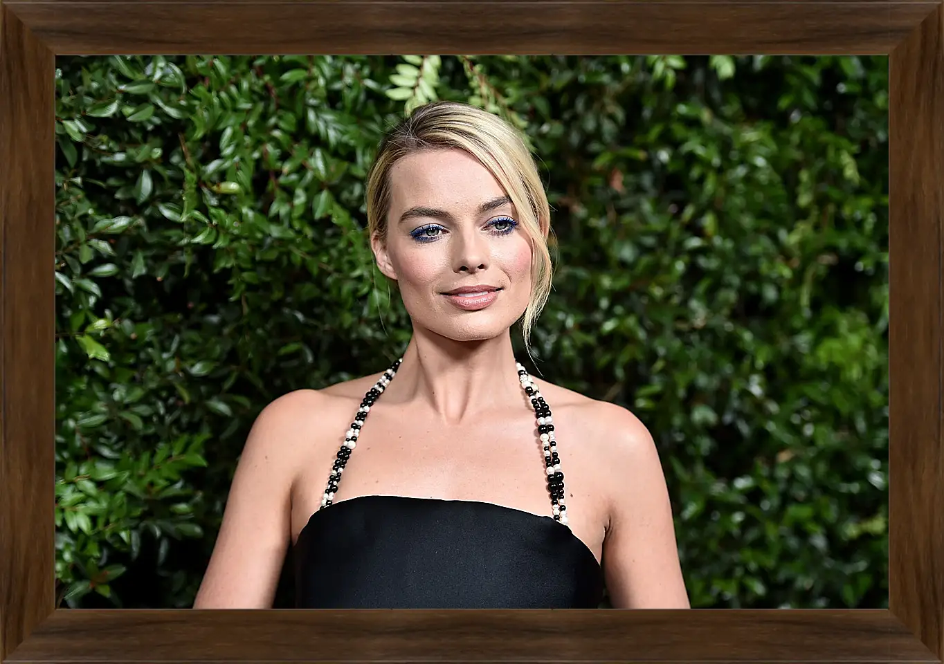 Картина в раме - Марго Робби. Margot Robbie