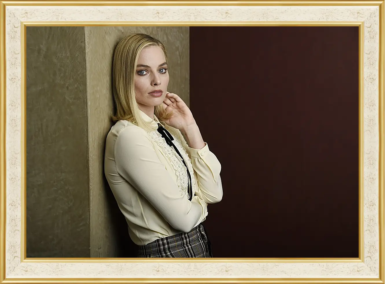 Картина в раме - Марго Робби. Margot Robbie