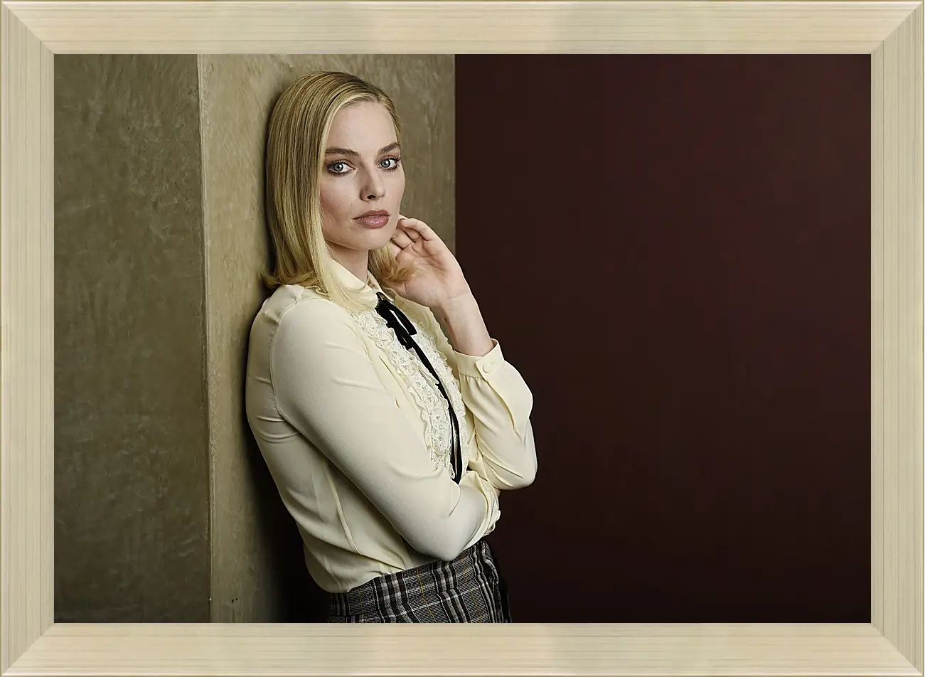 Картина в раме - Марго Робби. Margot Robbie