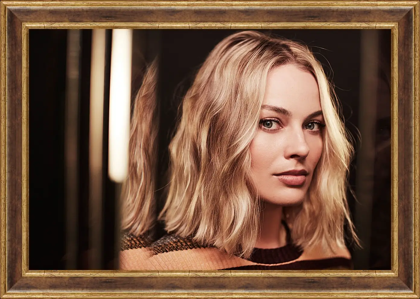 Картина в раме - Марго Робби. Margot Robbie