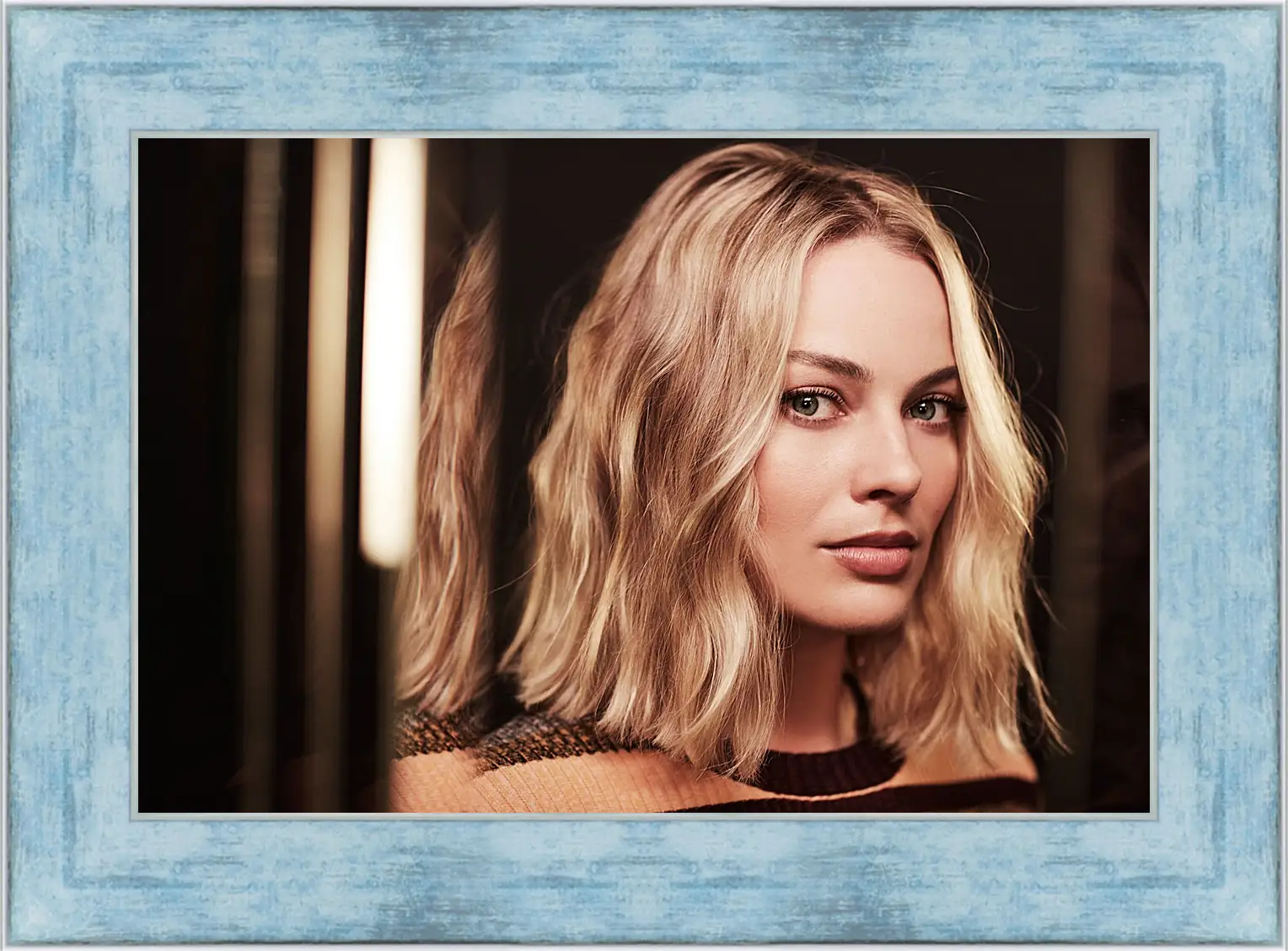 Картина в раме - Марго Робби. Margot Robbie