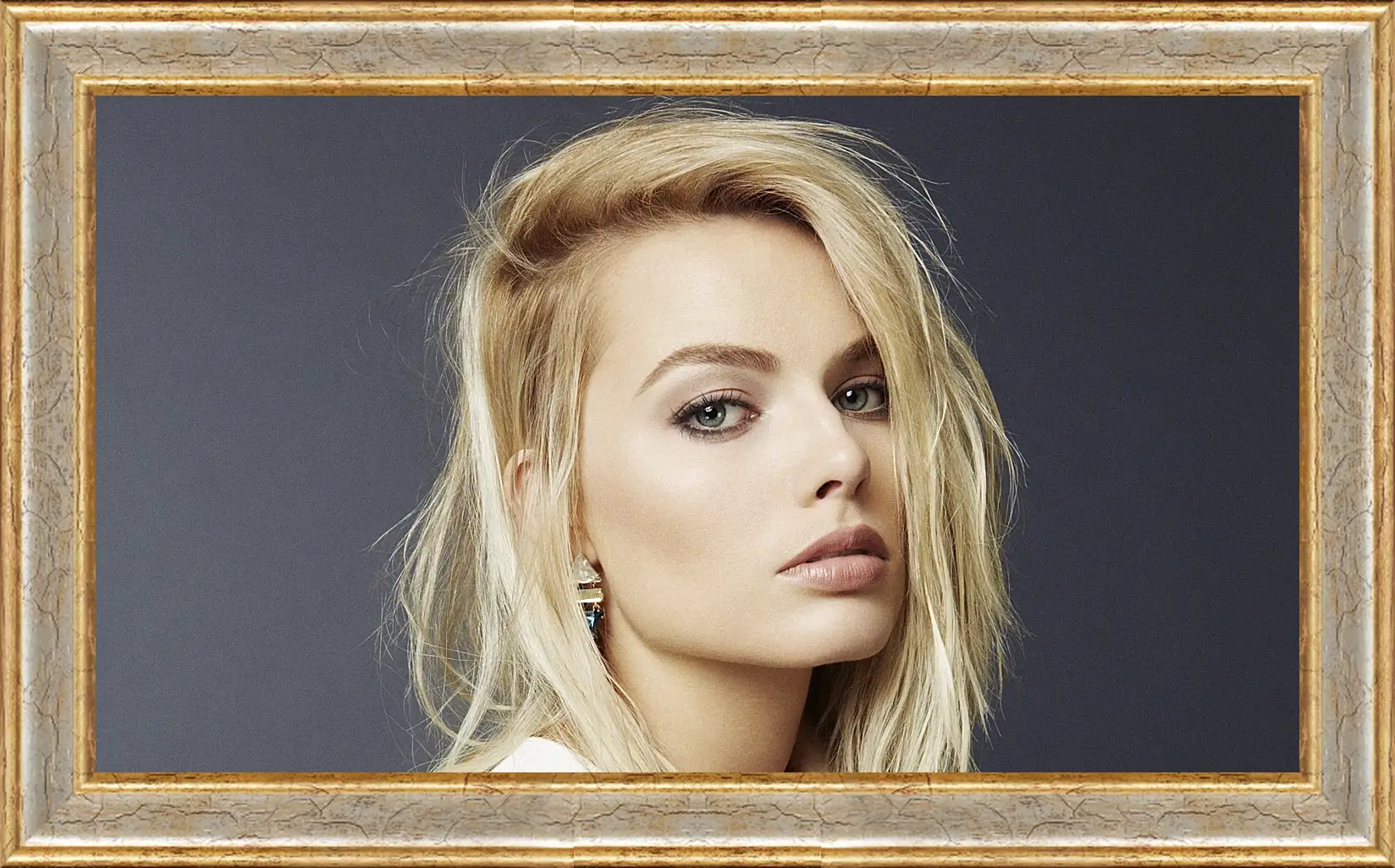 Картина в раме - Марго Робби. Margot Robbie