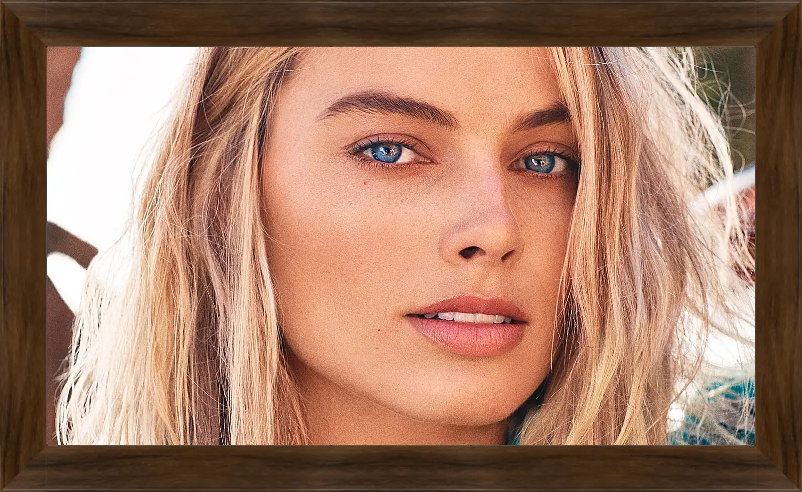 Картина в раме - Марго Робби. Margot Robbie