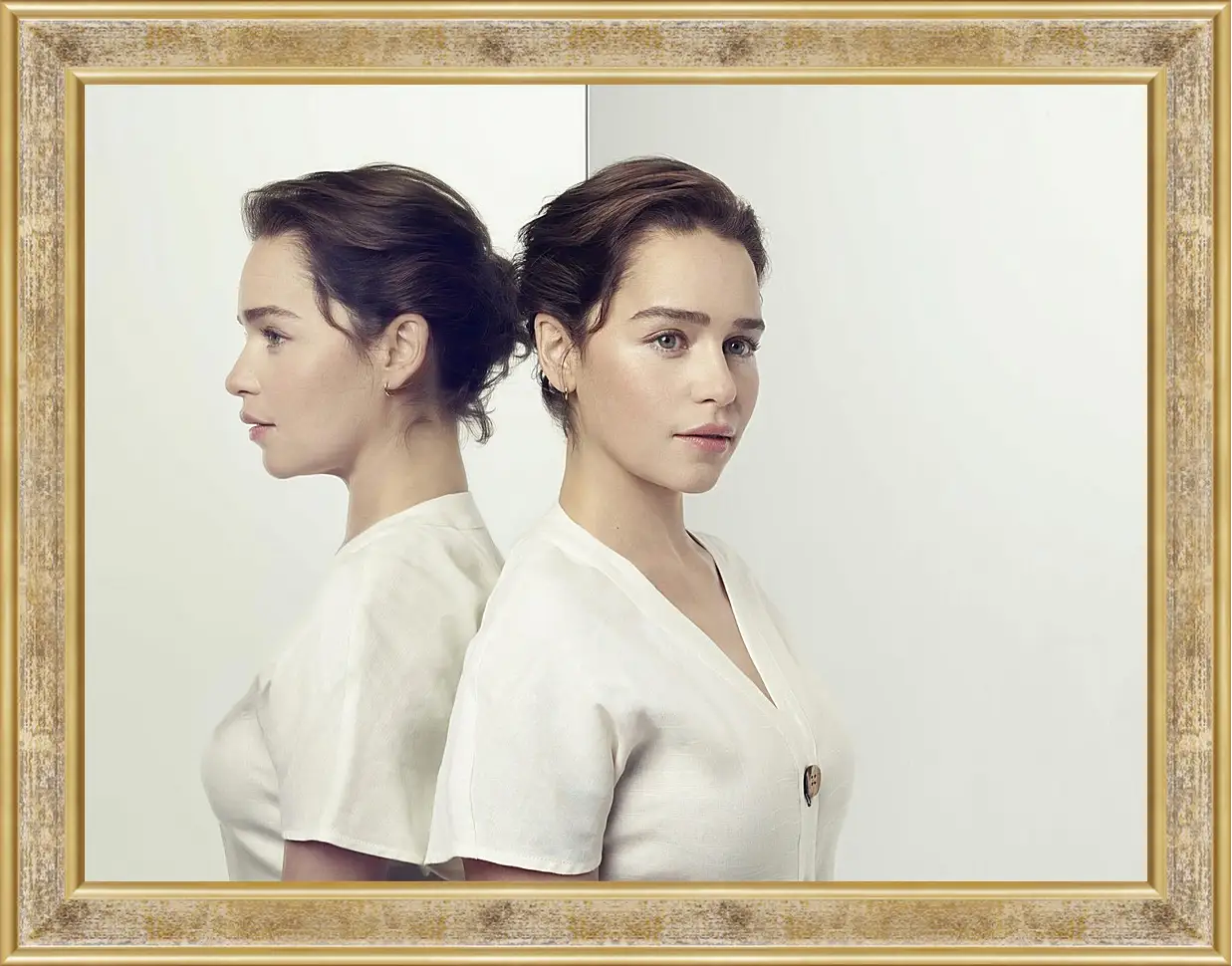 Картина в раме - Эмилия Кларк. Emilia Clarke