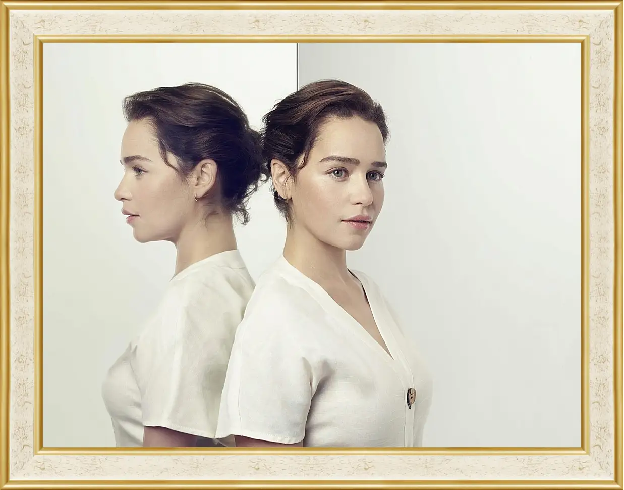 Картина в раме - Эмилия Кларк. Emilia Clarke