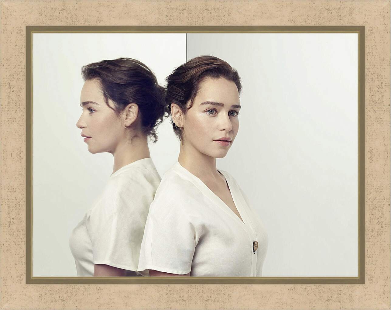 Картина в раме - Эмилия Кларк. Emilia Clarke