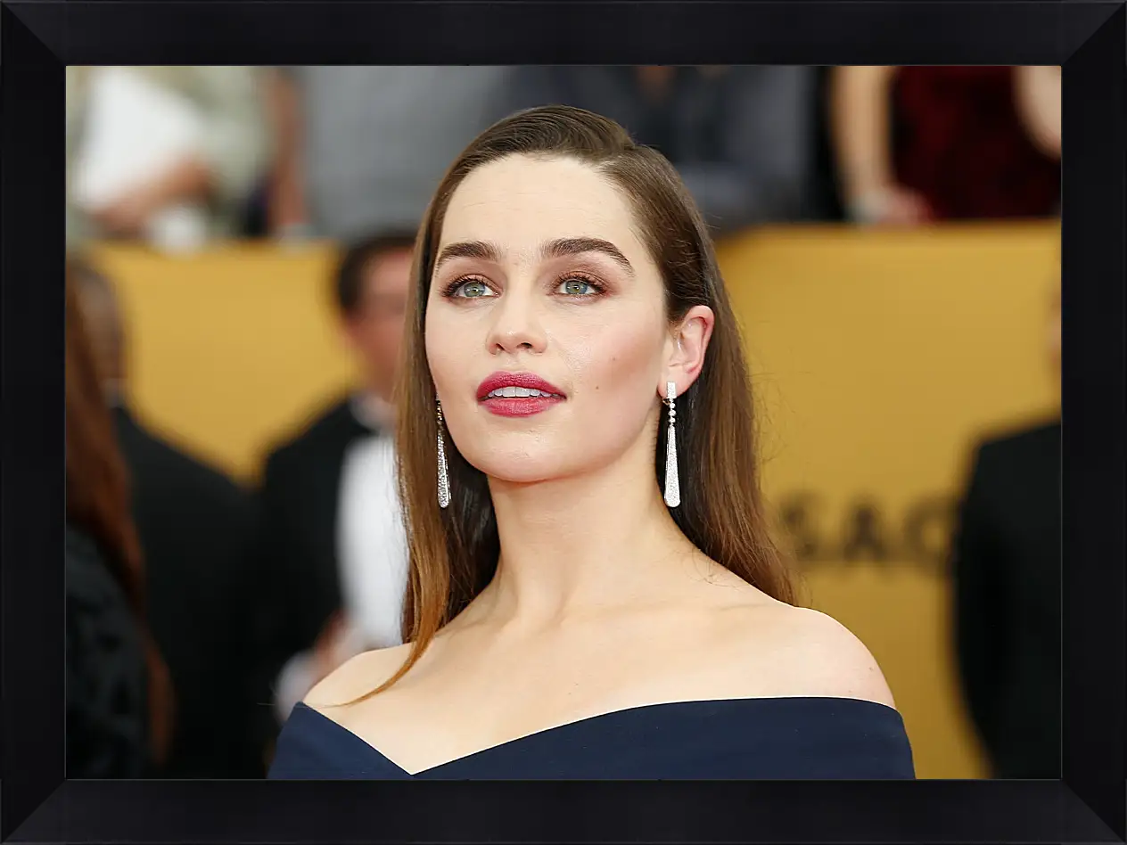 Картина в раме - Эмилия Кларк. Emilia Clarke