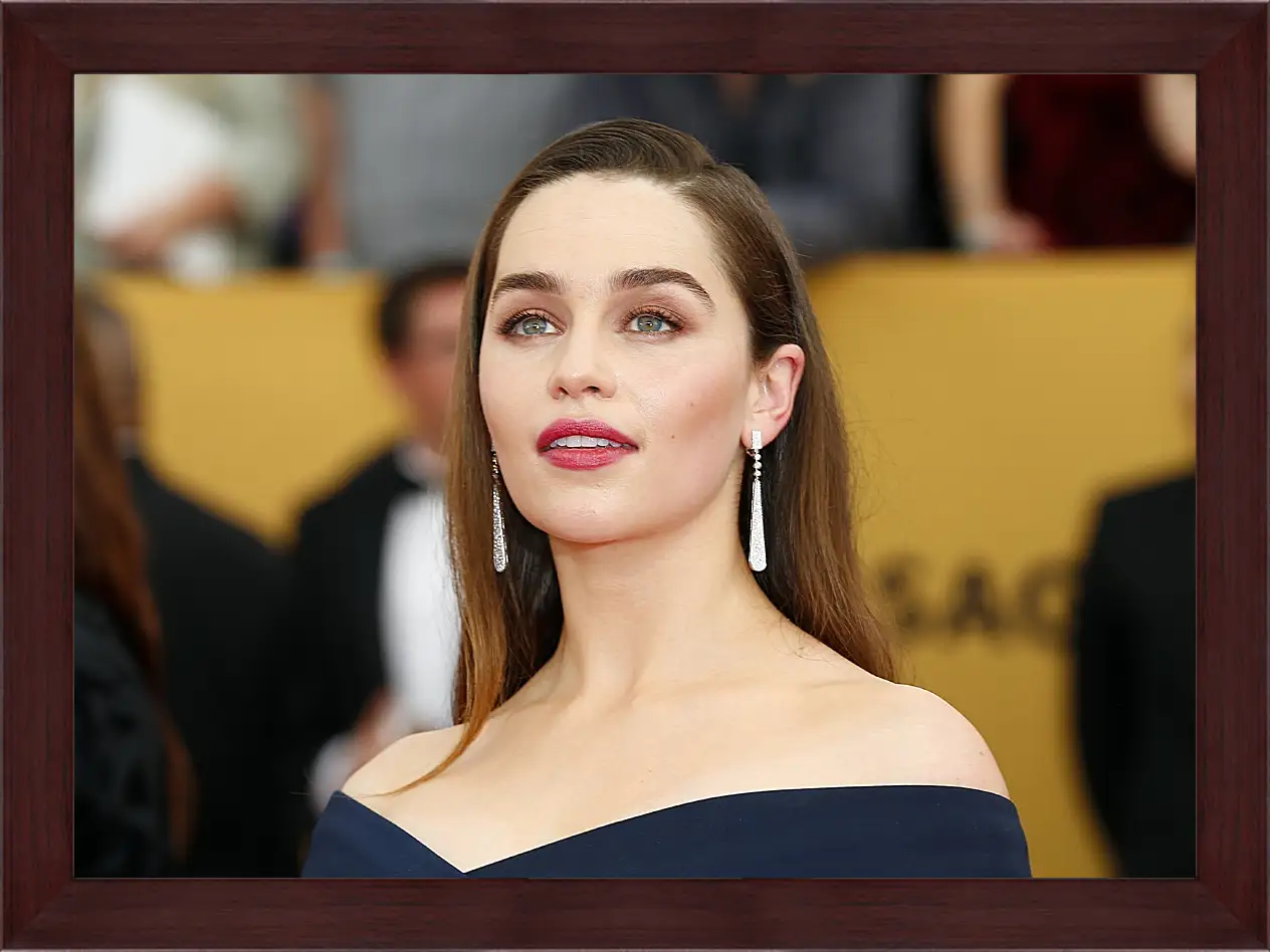 Картина в раме - Эмилия Кларк. Emilia Clarke