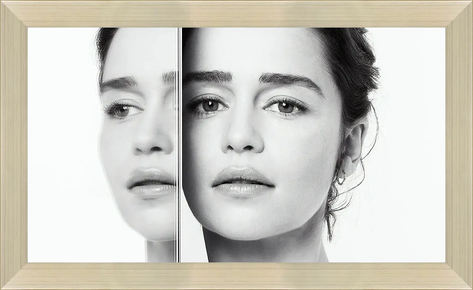 Картина в раме - Эмилия Кларк. Emilia Clarke