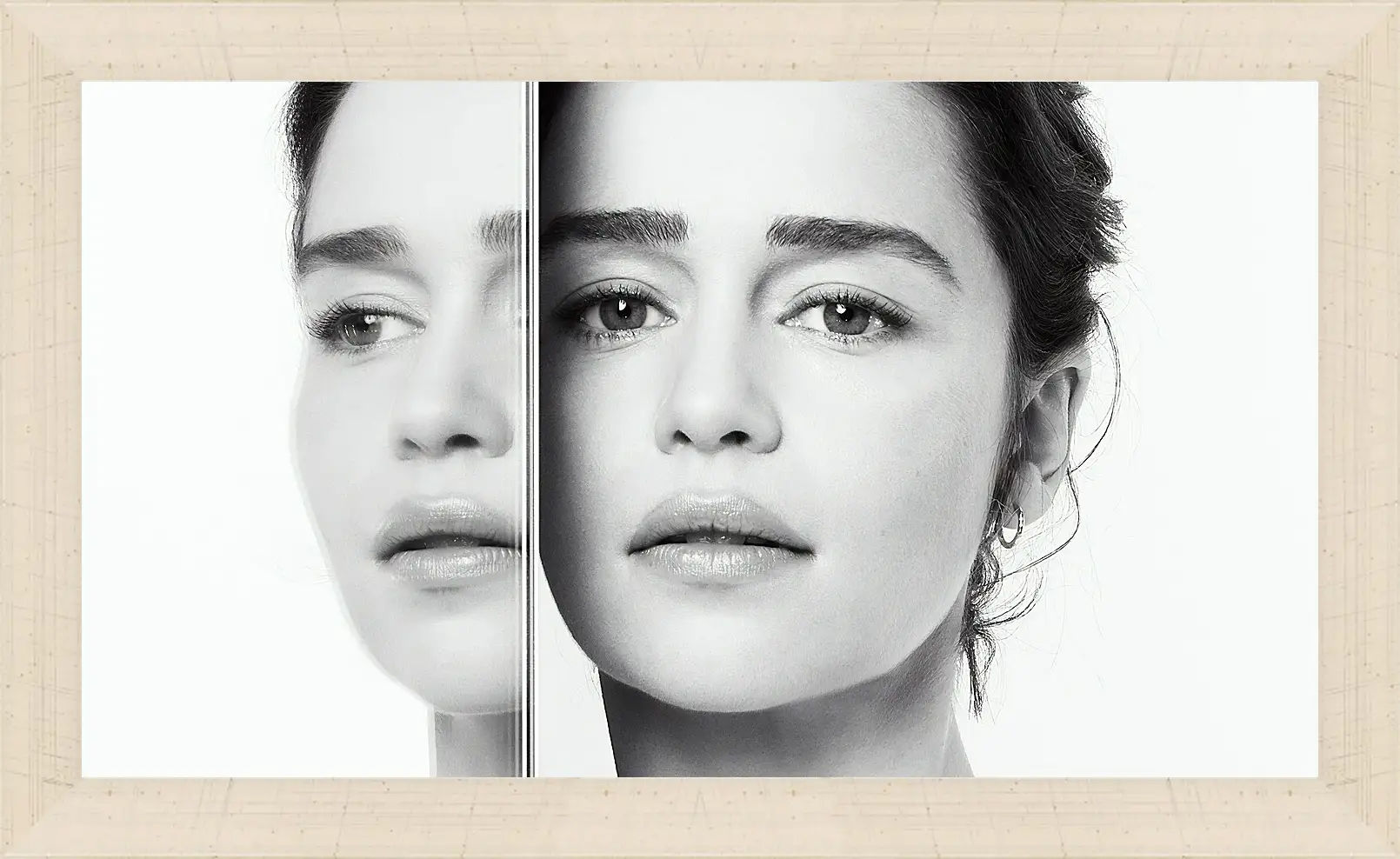 Картина в раме - Эмилия Кларк. Emilia Clarke