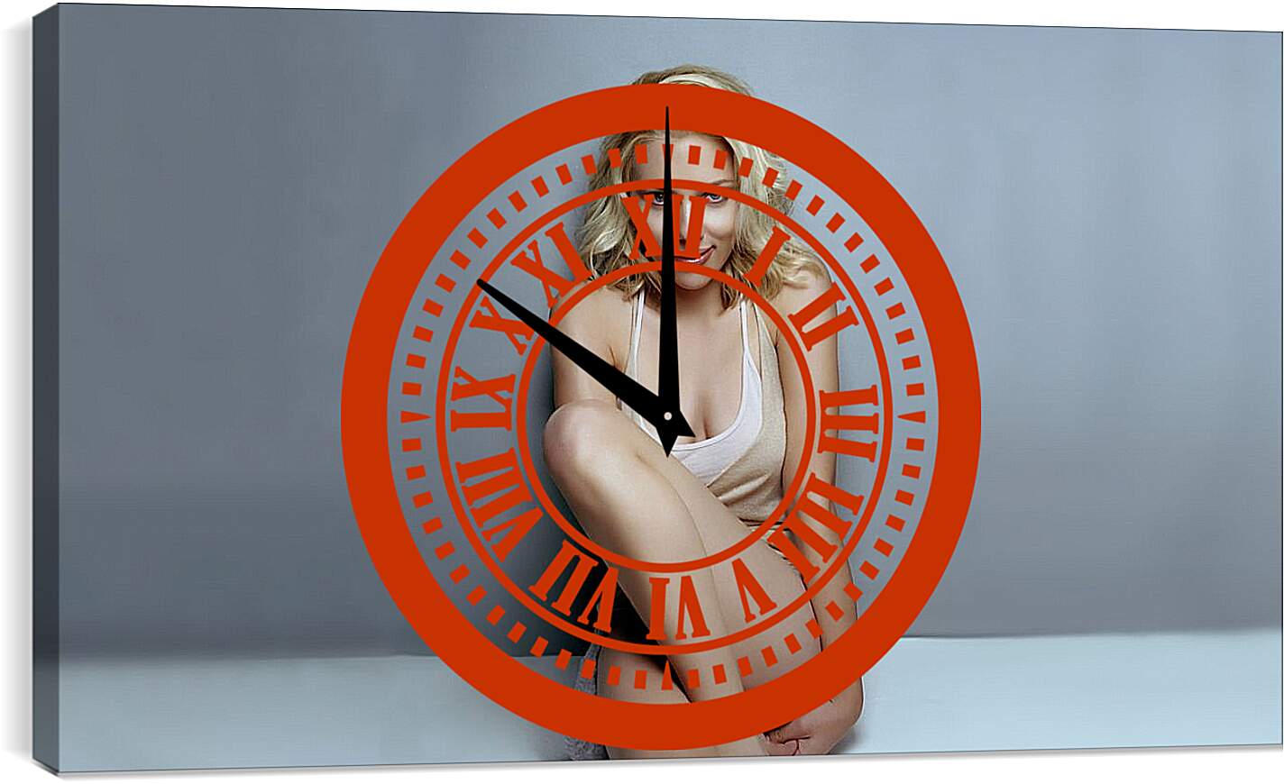 Часы картина - Скарлетт Йоханссон
