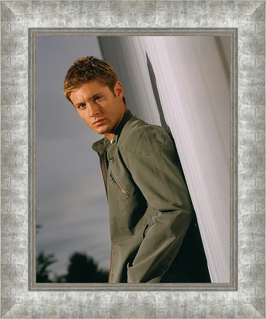 Картина в раме - Дженсен Эклс. Jensen Ackles