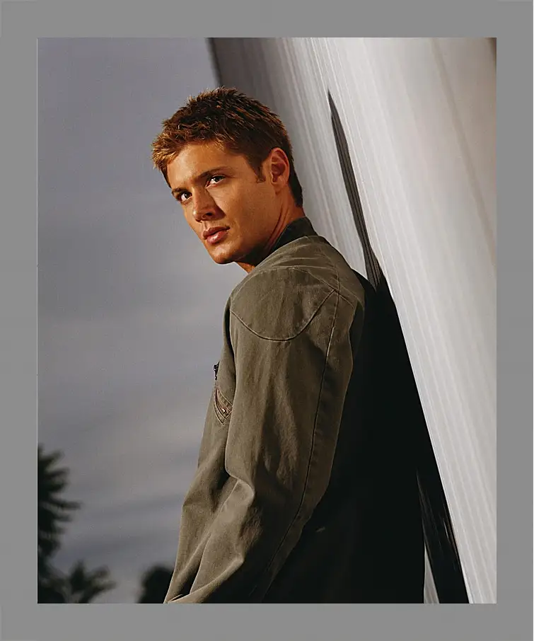 Картина в раме - Дженсен Эклс. Jensen Ackles