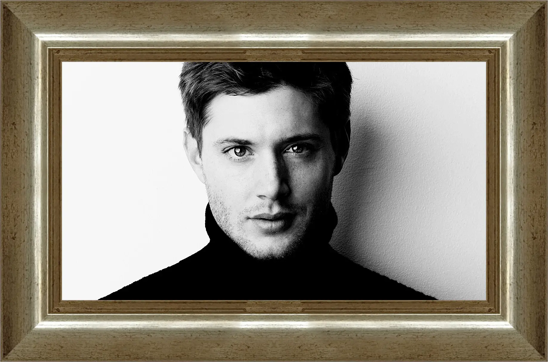 Картина в раме - Дженсен Эклс. Jensen Ackles