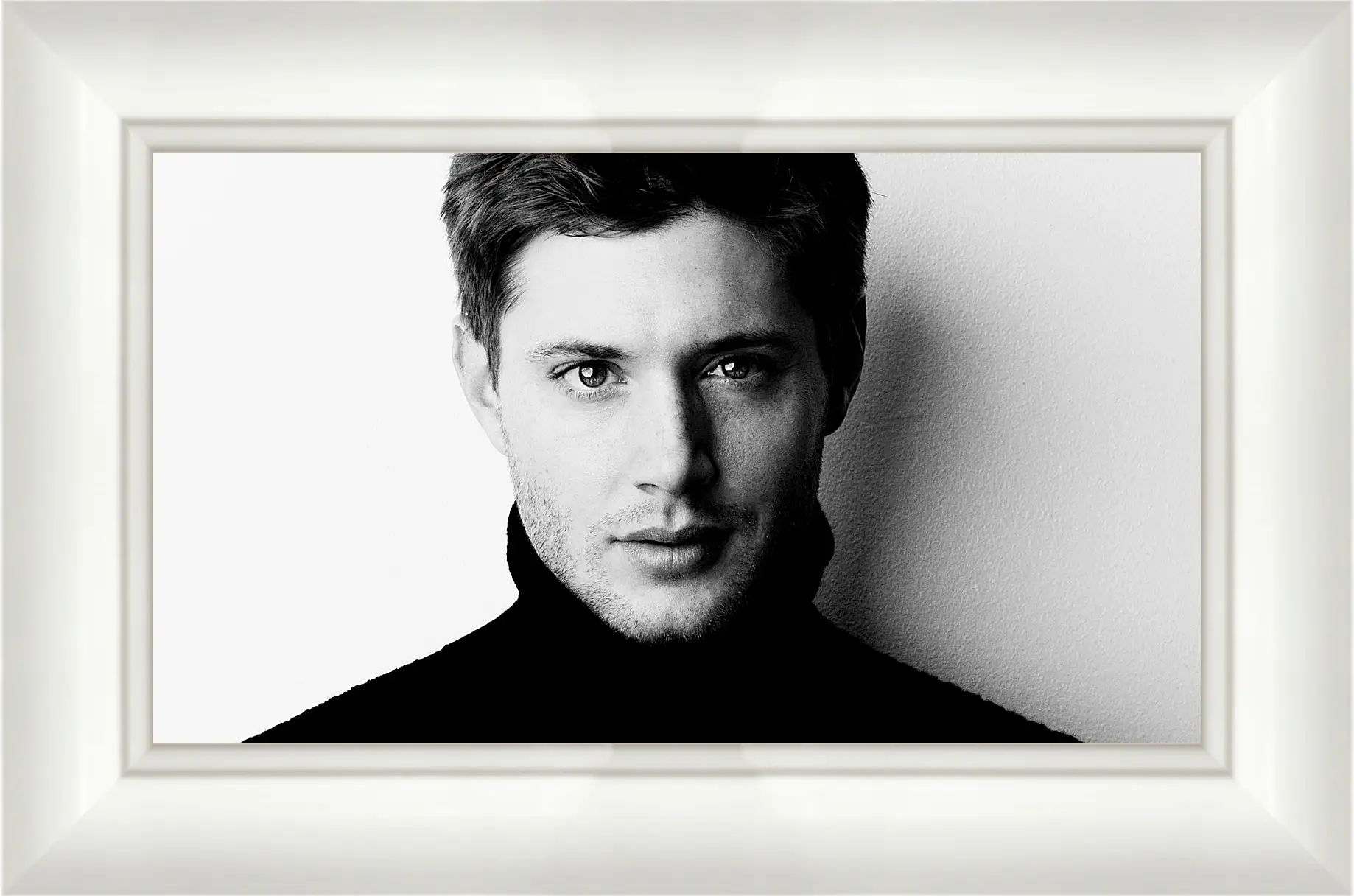 Картина в раме - Дженсен Эклс. Jensen Ackles