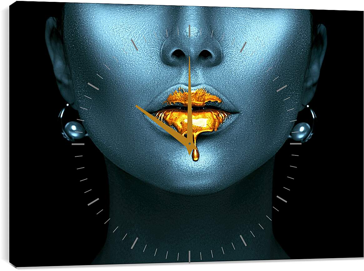 Часы картина - Золотые губы девушки