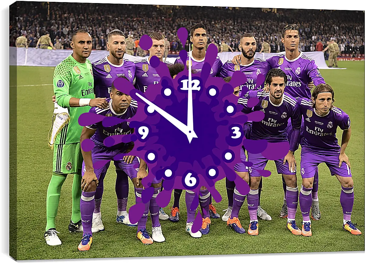Часы картина - Фото перед матчем ФК Реал Мадрид. FC Real Madrid