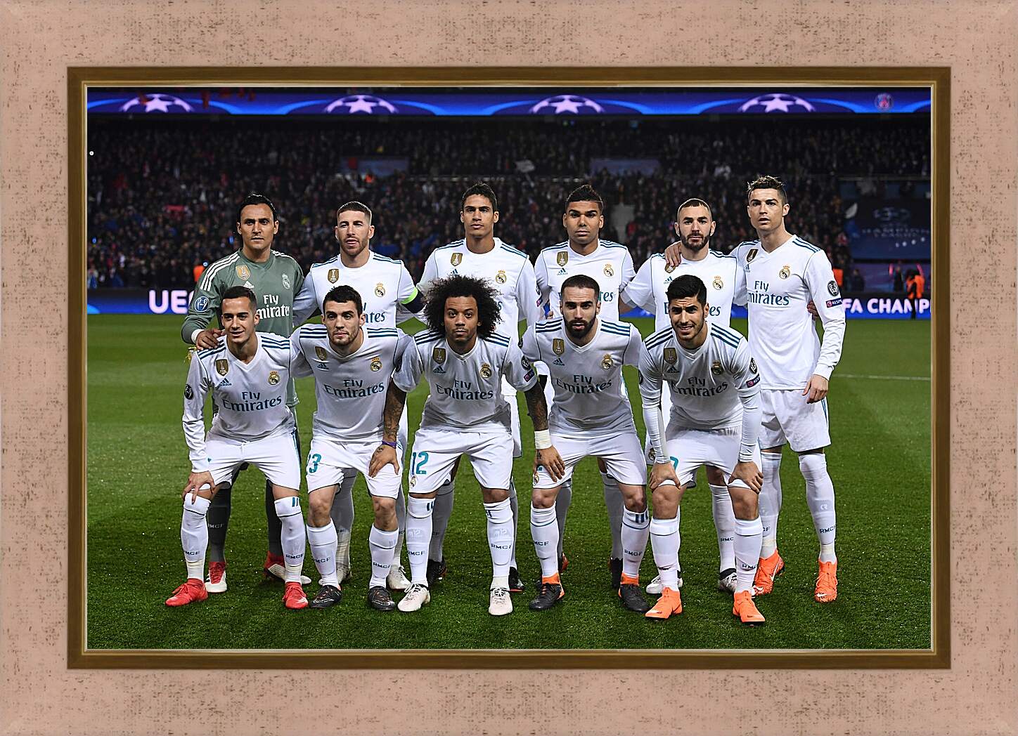 Картина в раме - Фото перед матчем ФК Реал Мадрид. FC Real Madrid