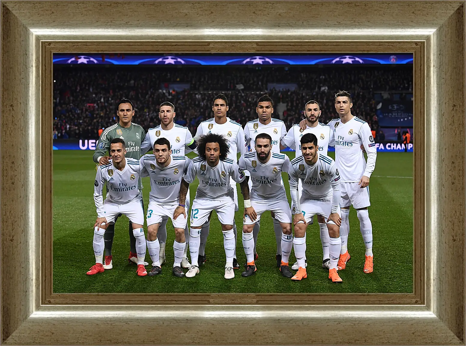 Картина в раме - Фото перед матчем ФК Реал Мадрид. FC Real Madrid