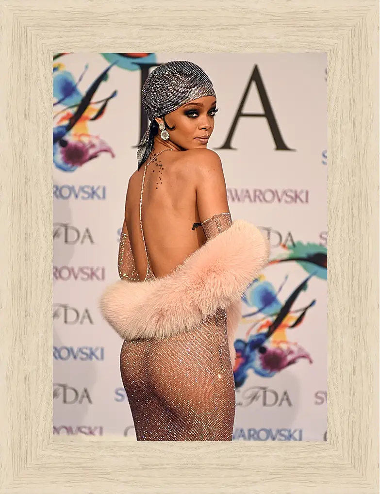 Картина в раме - Рианна. Rihanna